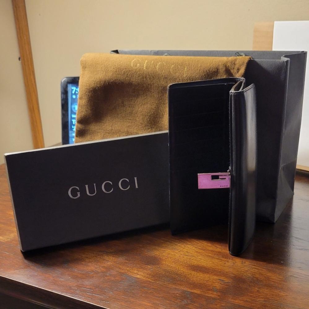 Gucci Black Wallet
